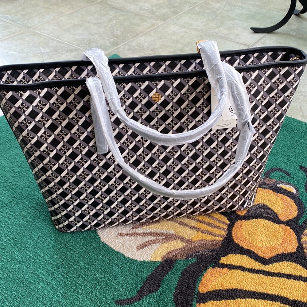 Tory Burch Geo Logo Zip Top Tote